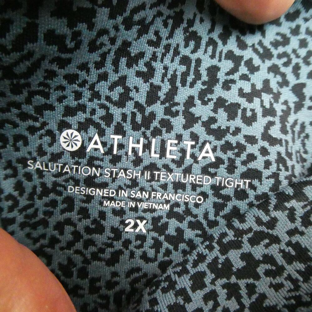 Athleta Salutation Stash II Textured Leggings Sz 2X Teal Leopard Tight 631936 - Picture 3 of 13